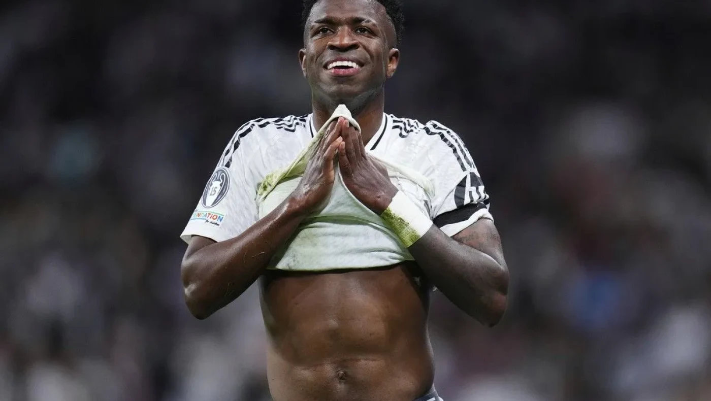 Ρεάλ Μαδρίτης: Ο εκνευρισμένος Βίνι «τα ρίχνει» σε οπαδούς της Ράγιο «πληρώνετε έναν χρόνο για να με βλέπετε να παίζω».