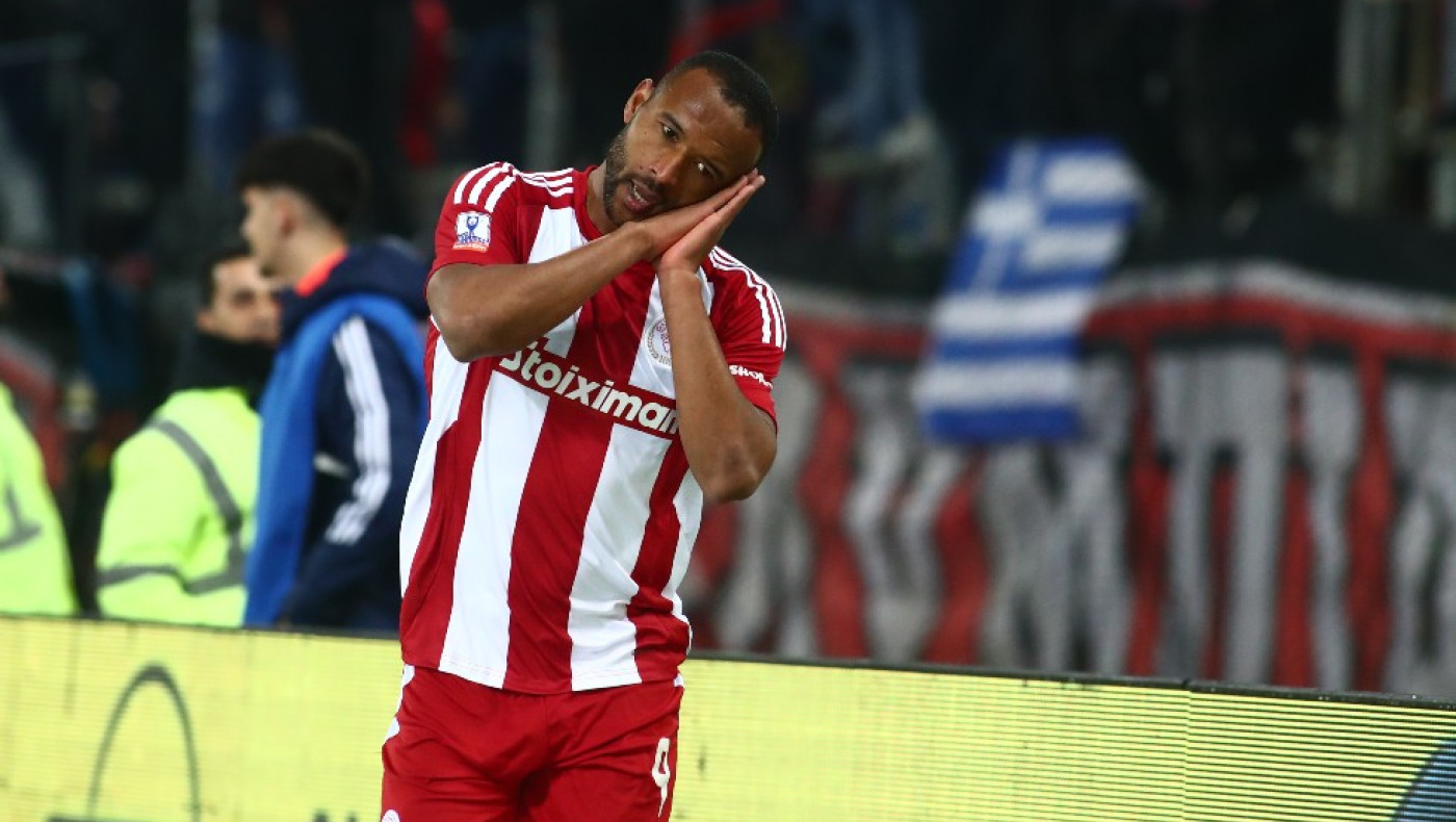 Ολυμπιακός: Οι τέσσερις ποδοσφαιριστές που θέλει να ανανεώσει