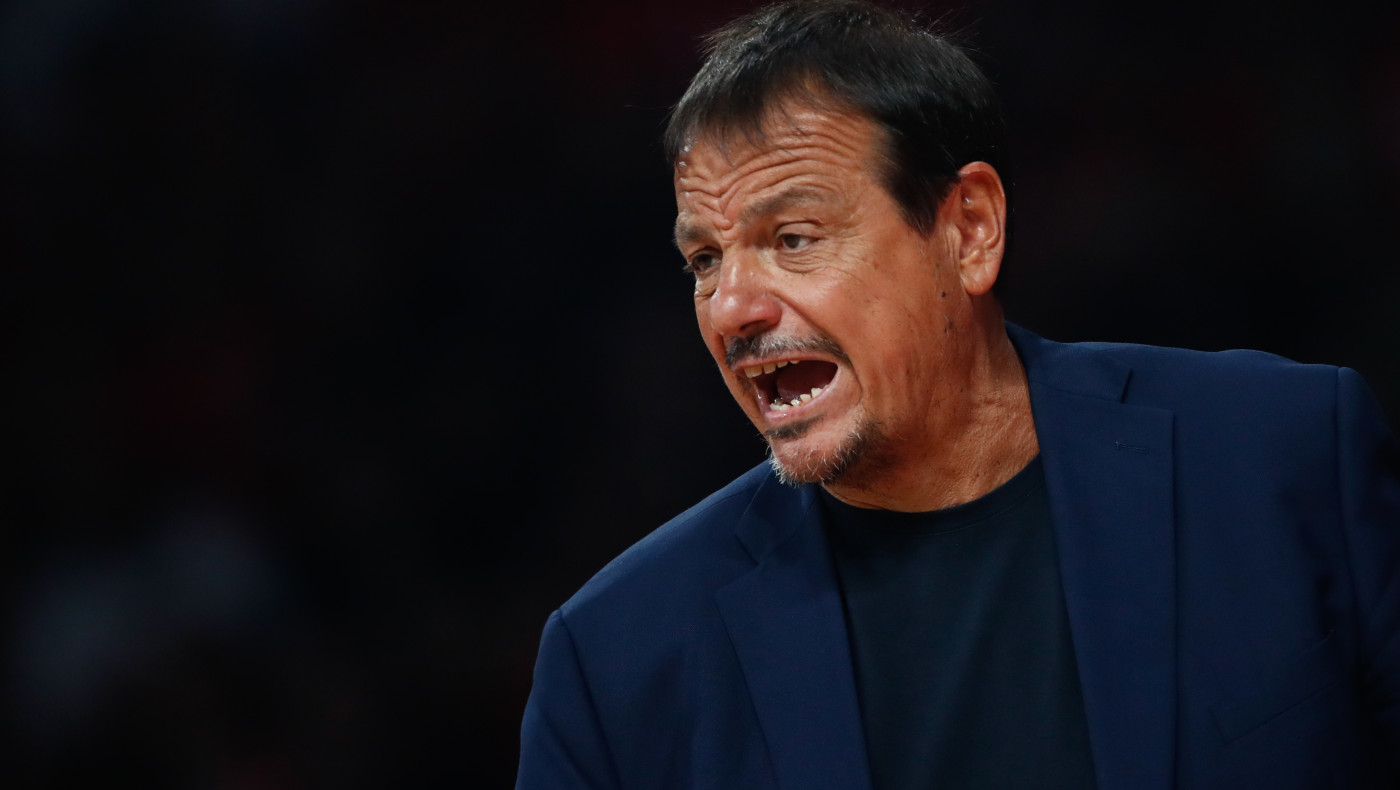 Αταμάν: «Στο πρώτο ημίχρονο περπατούσαμε»