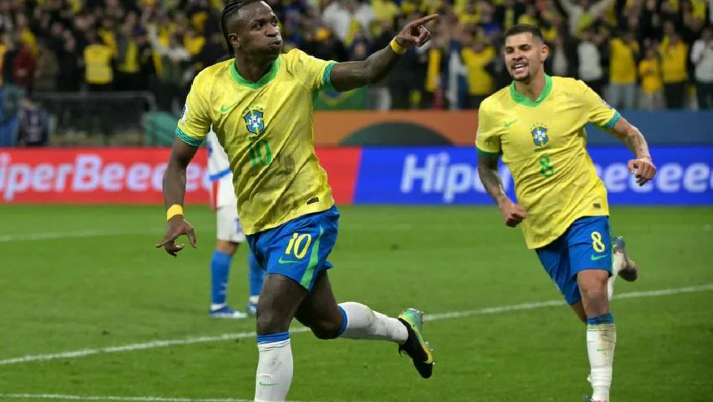 Βινίσιους: «Πάντα ο Αντσελότι ήταν ο καλύτερος προπονητής που είχα»