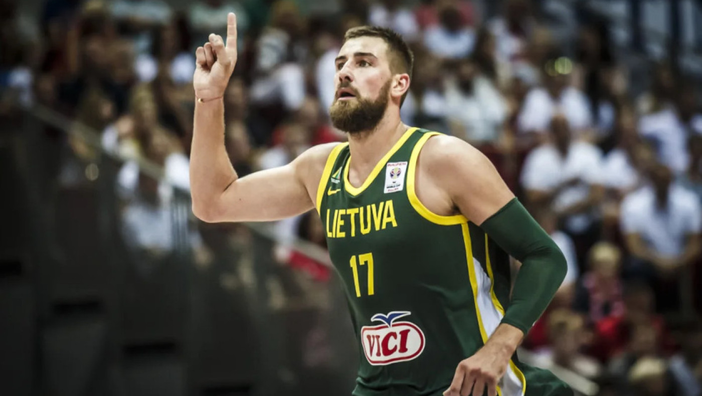 Denverpost: «Μέχρι πού είναι διατεθειμένος να φτάσει ο Βαλαντσιούνας;»