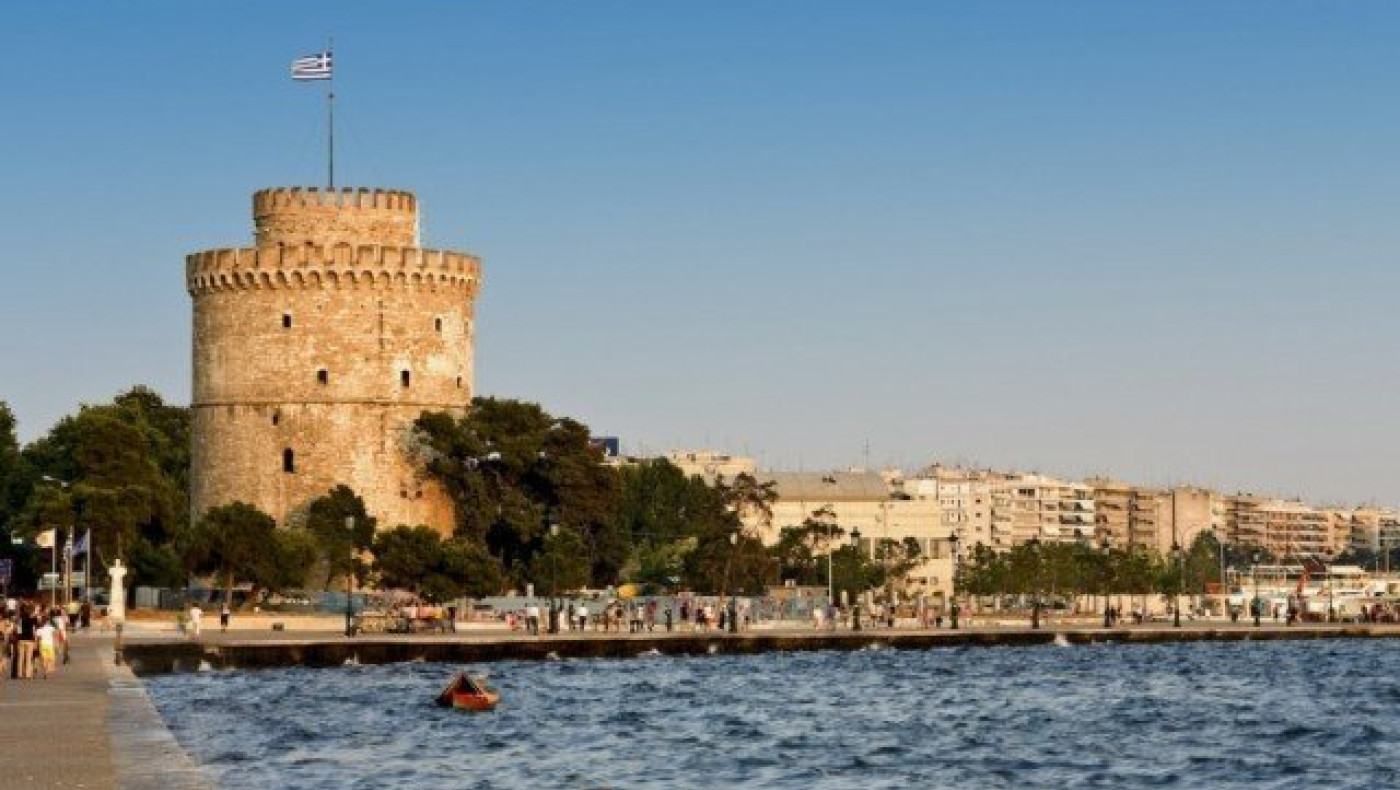 Θεσσαλονίκη:    Γυναίκα   έπεσε   στον     Θερμαϊκό