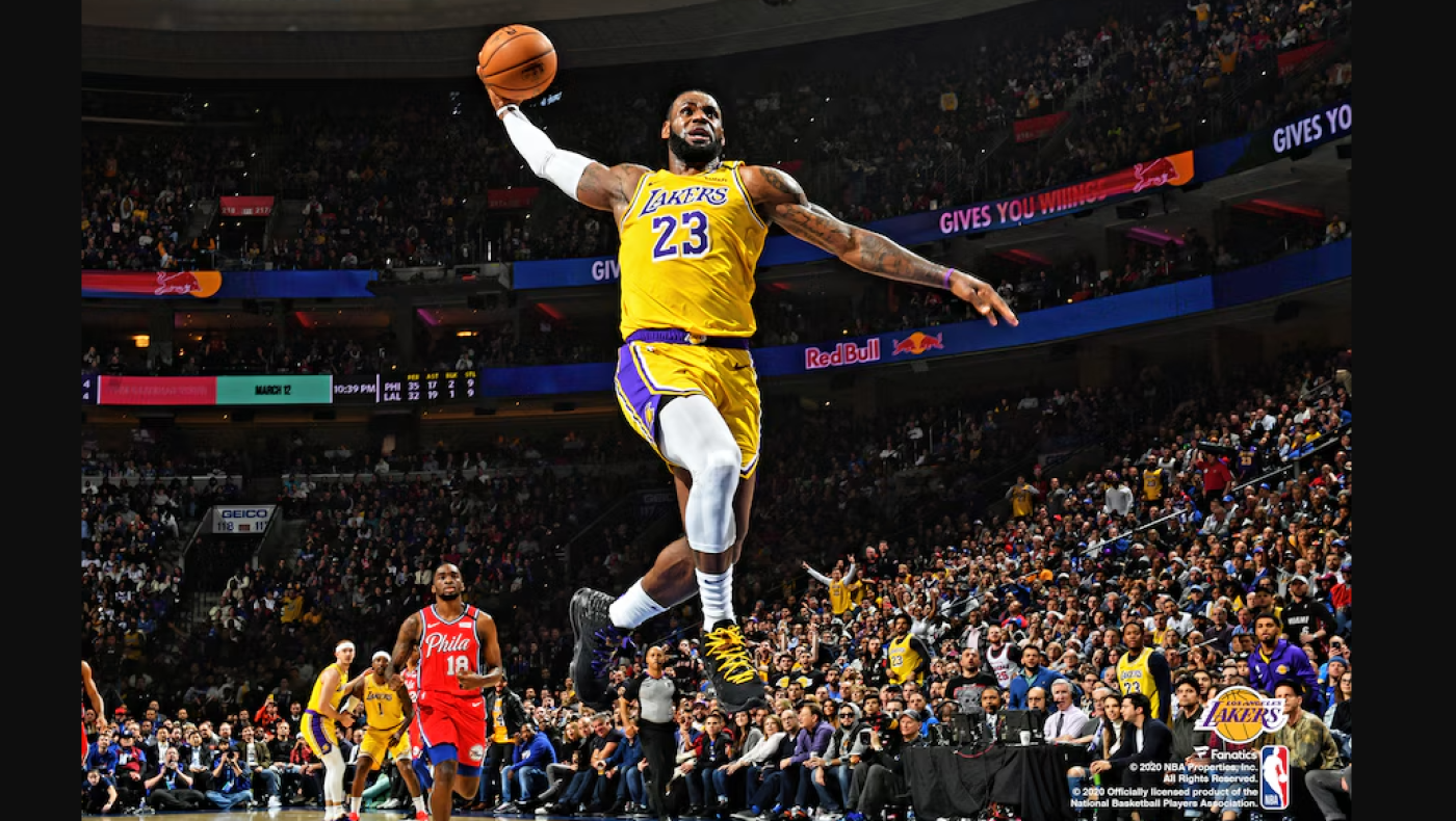 ΛεΜπρόν Τζέιμς: Θέλει πρωτάθλημα, αλλά οι Λέικερς «χτίζουν» γύρω από τον Ντόντσιτς