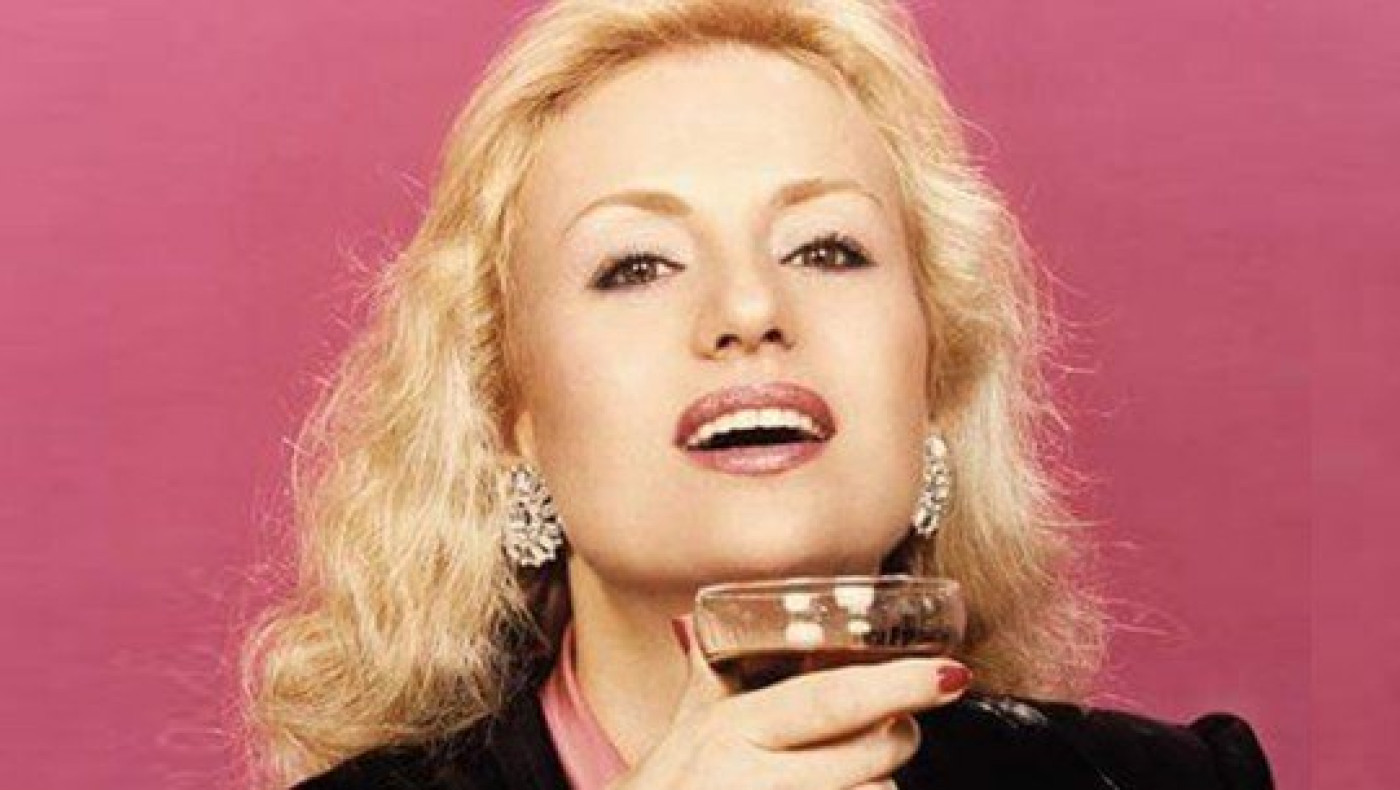 Δείτε τον γοητευτικό εγγονό  της  Βίκυς  Μοσχολιού (ΦΩΤΟ)