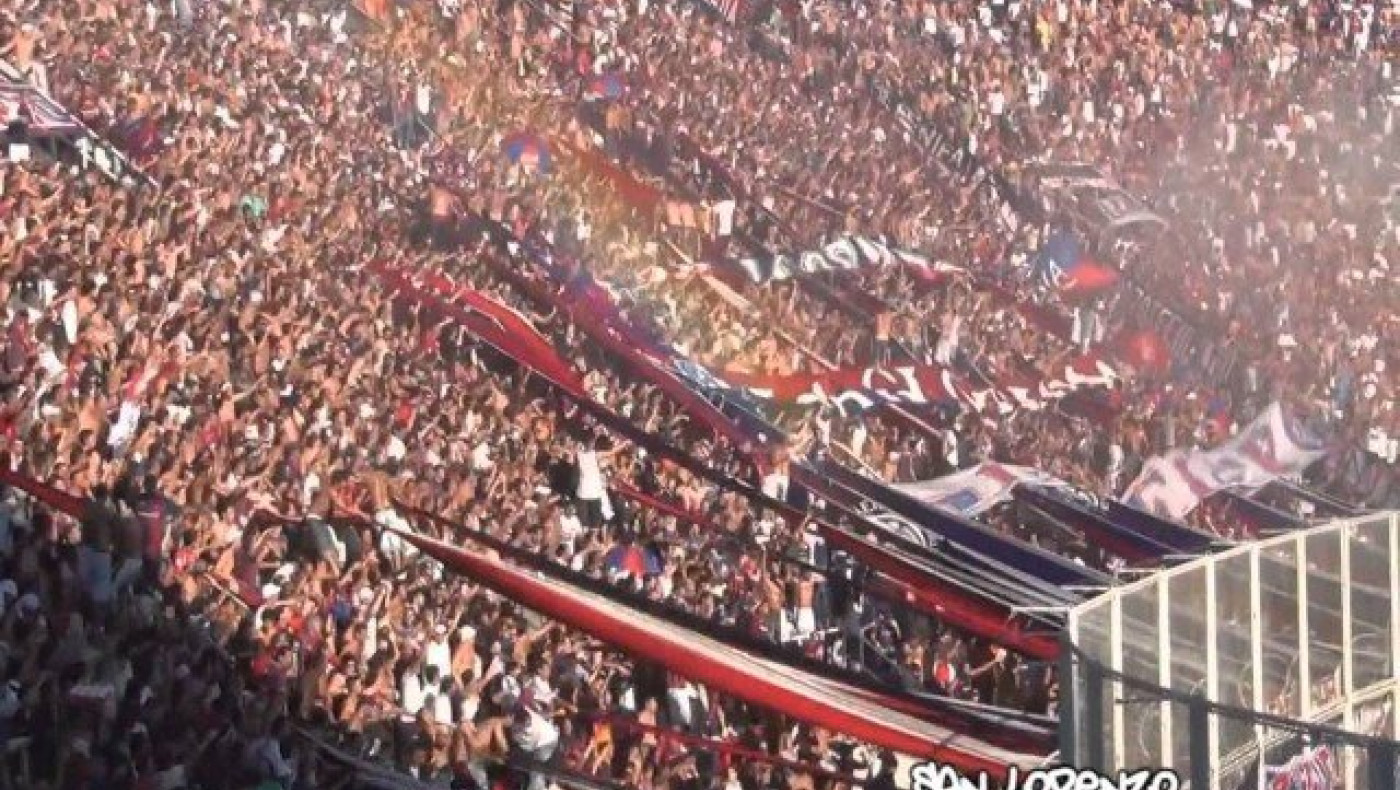 ΣΑΝ ΛΟΡΕΝΤΖΟ: Πόσοι χωρούν τελικά σ' αυτό το πέταλο; (videos)