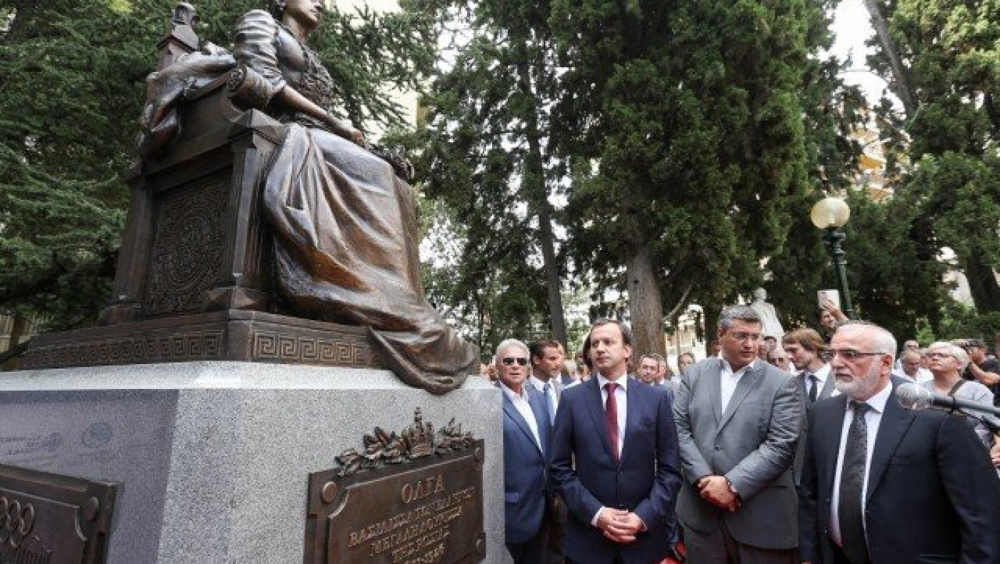 Θεσσαλονίκη: Οι Ελληνορώσοι ζητούν νέο άγαλμα, μετά της Βασ. Όλγας