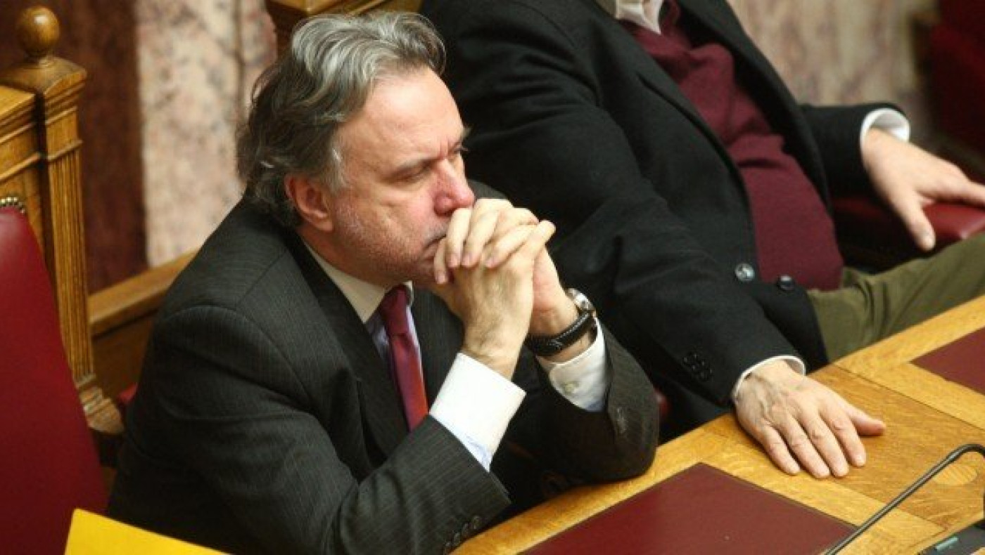 ΒΟΜΒΑ Κατρούγκαλου: «Πρέπει να ξαναδούμε μερικά επιδόματα»