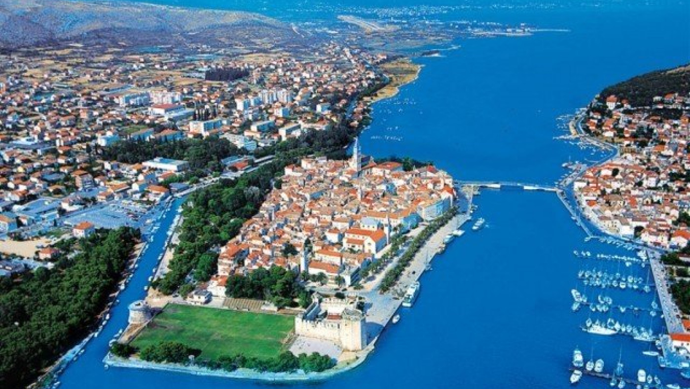 Καστέλα-Κροατία: Στο «στολίδι» της Δαλματίας (pics)