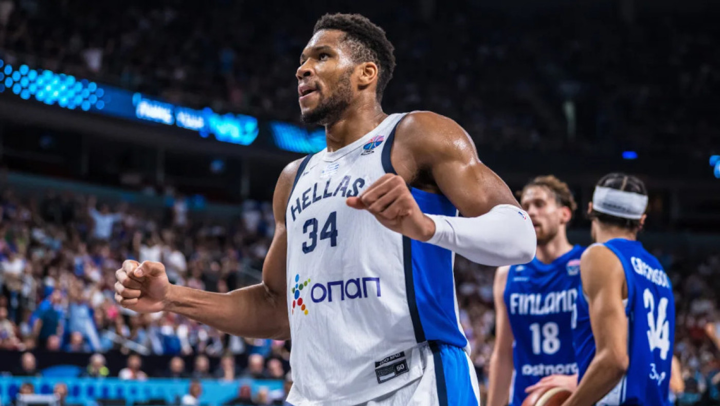 Ο Γιάννης Αντετοκούνμπο στις προπονήσεις των Μπακς μετά την «περιπέτεια» του με τον κορωνοϊό