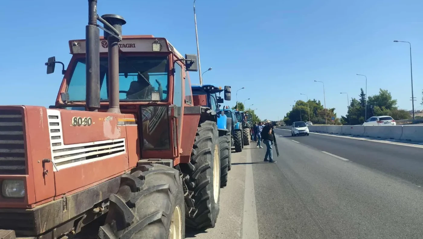 Βγαίνουν στους δρόμους οι αγρότες: Πότε στήνονται τα πρώτα μπλόκα
