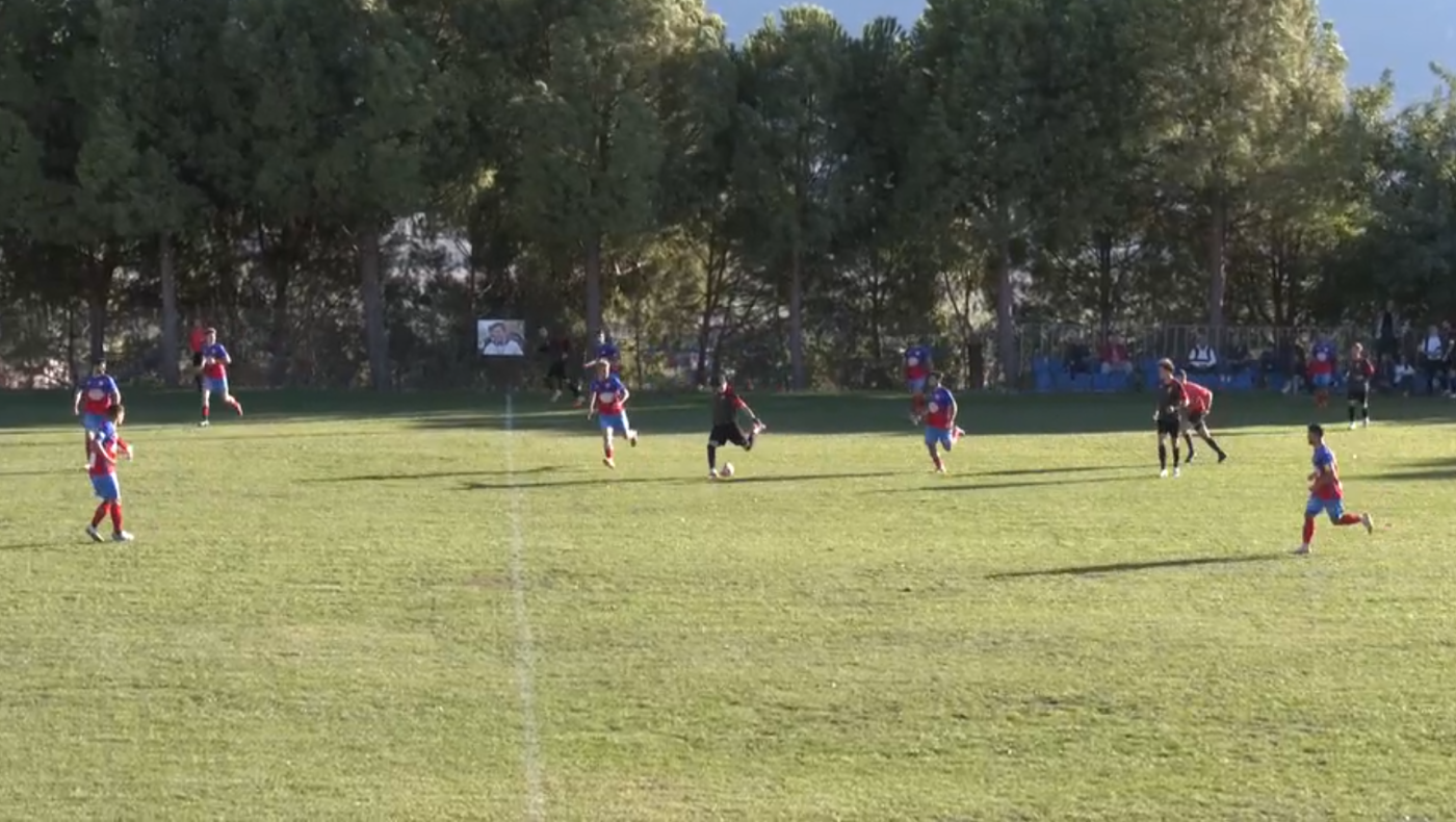 Γ’ Εθνική: Ασύλληπτο γκολ, το… κάρφωσε πίσω από το κέντρο!