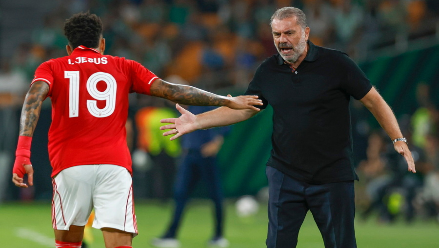 Ποστέκογλου: Παρέλαβε... χάος και παραμένει εγκλωβισμένος σε αυτό