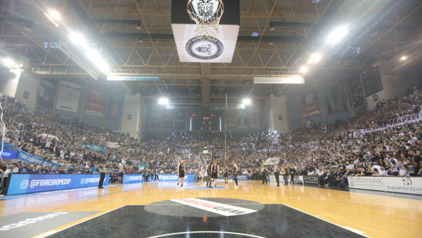 ΠΑΟΚ - Ηρακλής: Ενός λεπτού σιγή πριν το τζάμπολ για τα «αετόπουλα»