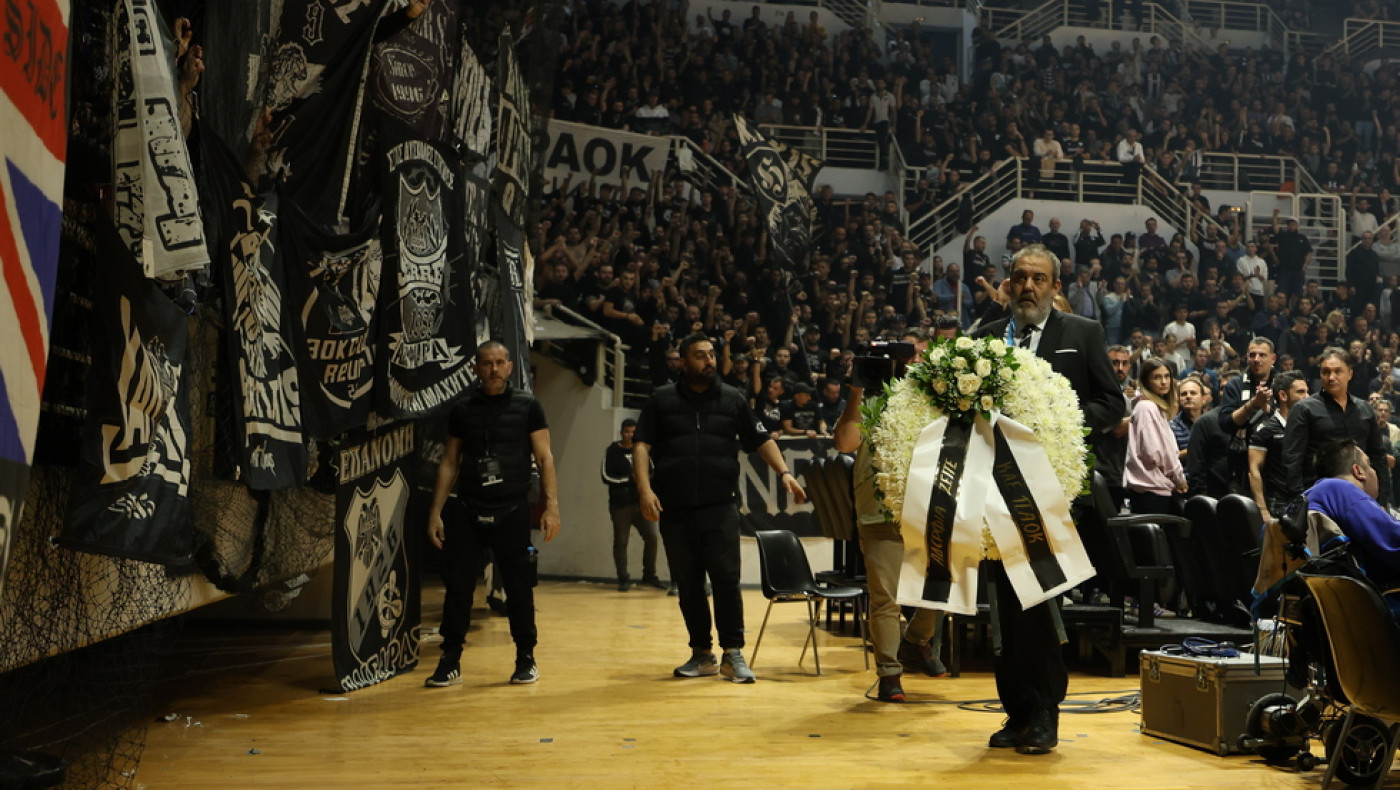 Συγκίνηση στο «Παλατάκι»: ΠΑΟΚ και Ηρακλής τίμησαν τα έξι αδικοχαμένα «αετόπουλα»