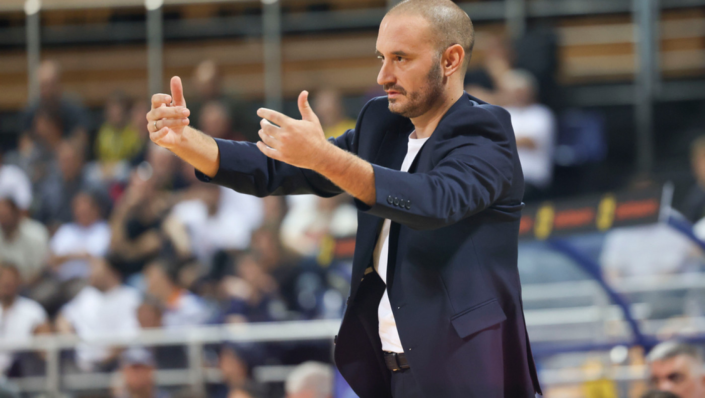 Άρης: Σταματά να παίζει στην 4η περίοδο-23 πόντοι σε 30 λεπτά!