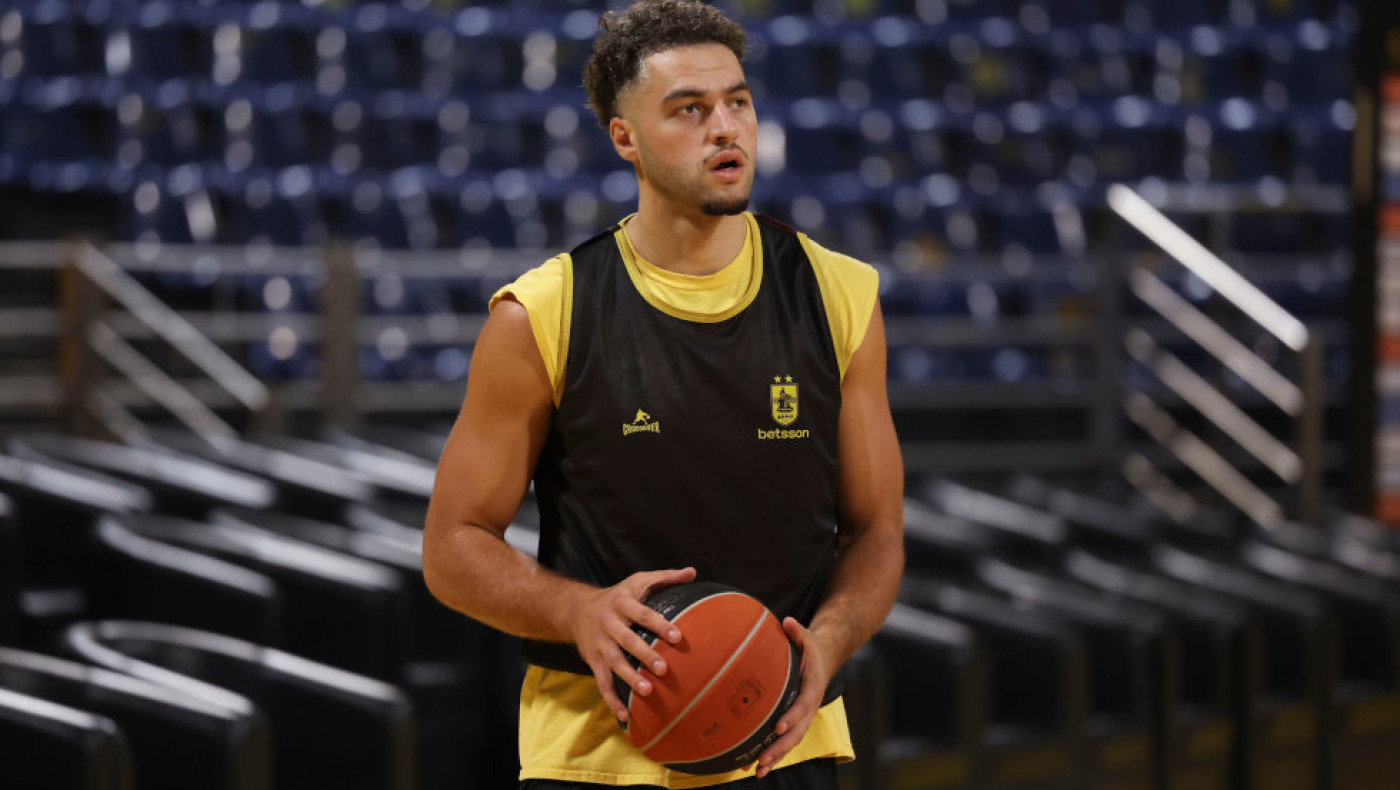 Άρης: Ανακοίνωσε την απόκτηση του Άλεξ Μερκβιλάτζε