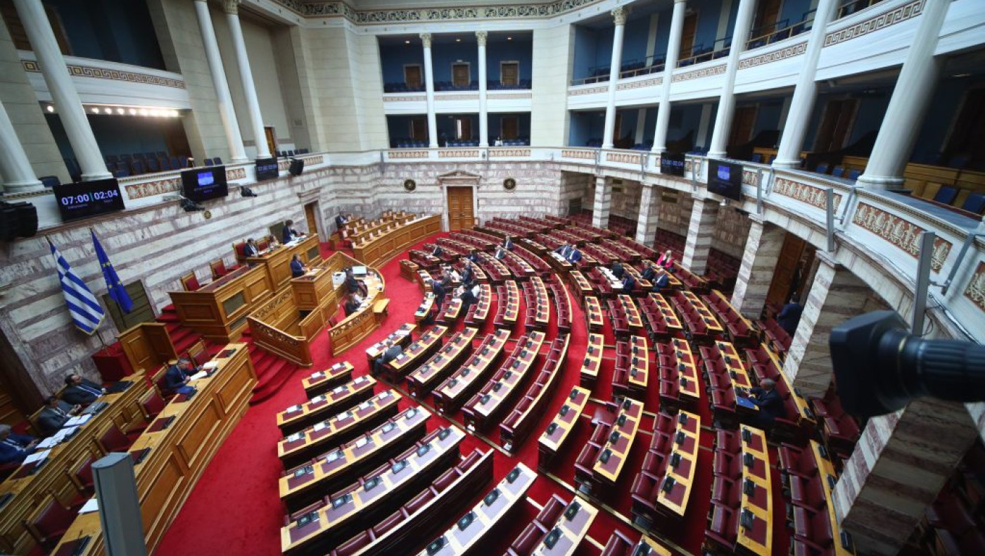 Ο Κακλαμάνης βάζει φρένο στις βιντεοσκοπήσεις εντός Βουλής