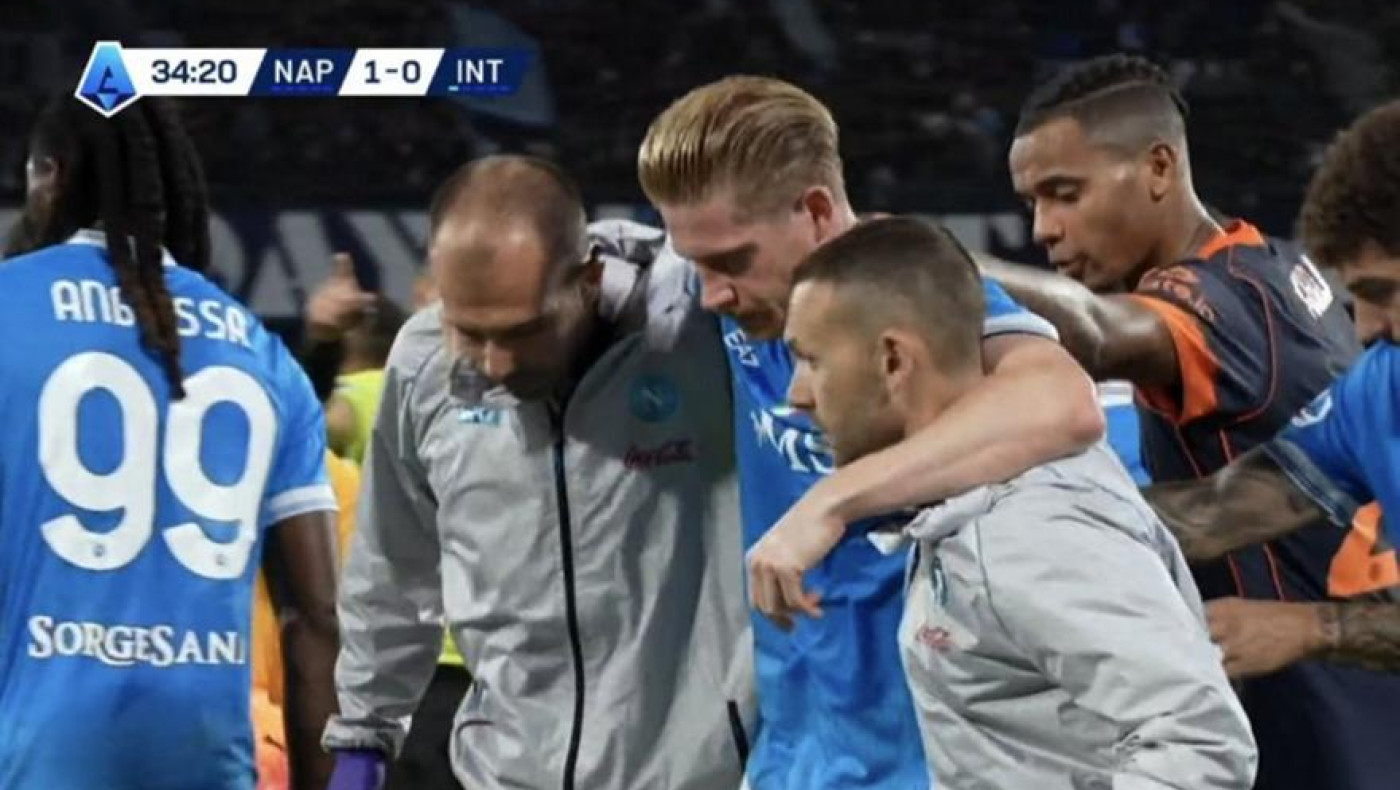 Πήρε το ντέρμπι η Νάπολι, έχασε Ντε Μπρόινε