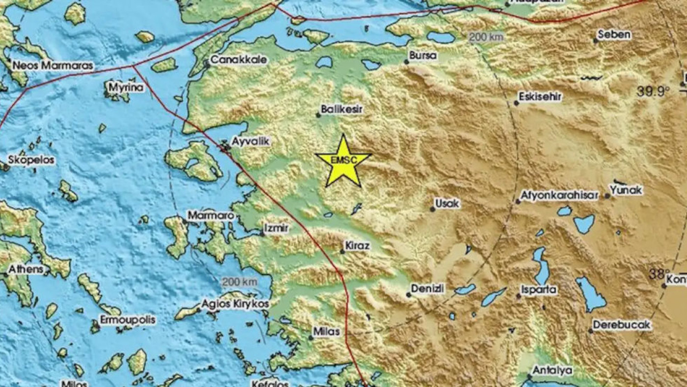 Σεισμός 6,1 Ρίχτερ στην Τουρκία: Κατέρρευσαν κτίρια στο Σιντίργκι-Αισθητός και σε νησιά του Αιγαίου