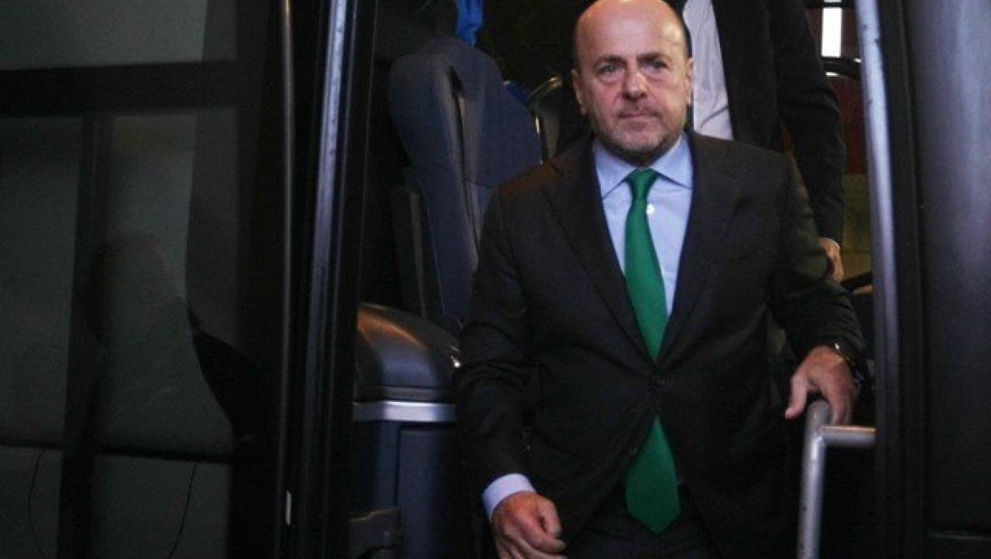 Το gavros.gr τρολάρει τον Αλαφούζο για τη συγγνώμη σε Σαββίδη