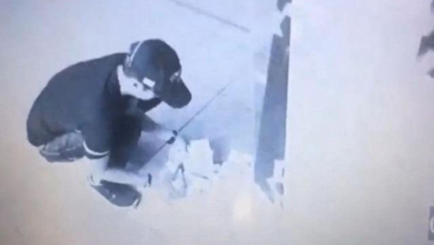 Απίστευτο: Δεν σταματούσε να «γεννάει» λεφτά το ΑΤΜ!