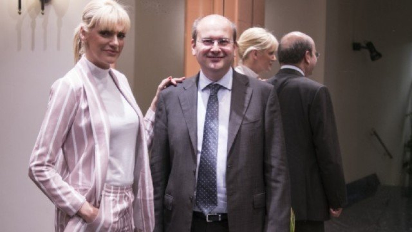 Κωστής Χατζηδάκης: «Καλώ όλους τους φαλακρούς να είναι... θαρραλέοι!»