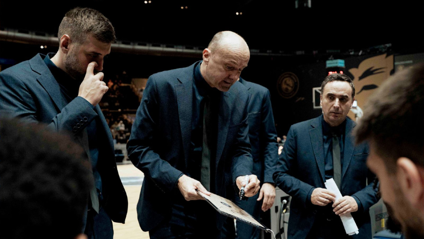 Ζντοβτς για την ήττα στη Γερμανία και το ντέρμπι με τον Άρη