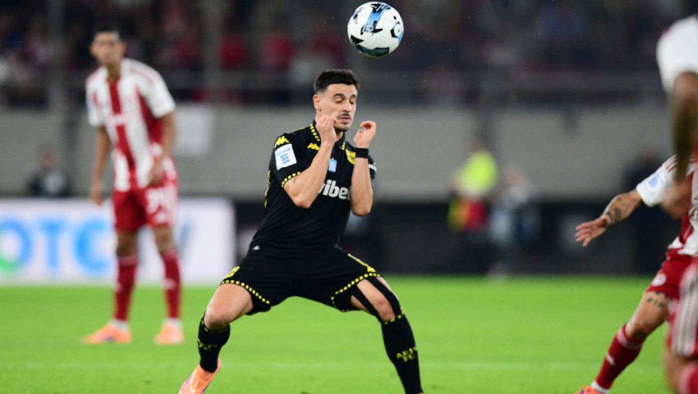 Άρης: Απευθείας κόκκινη στον Γαλανόπουλο στο 24'