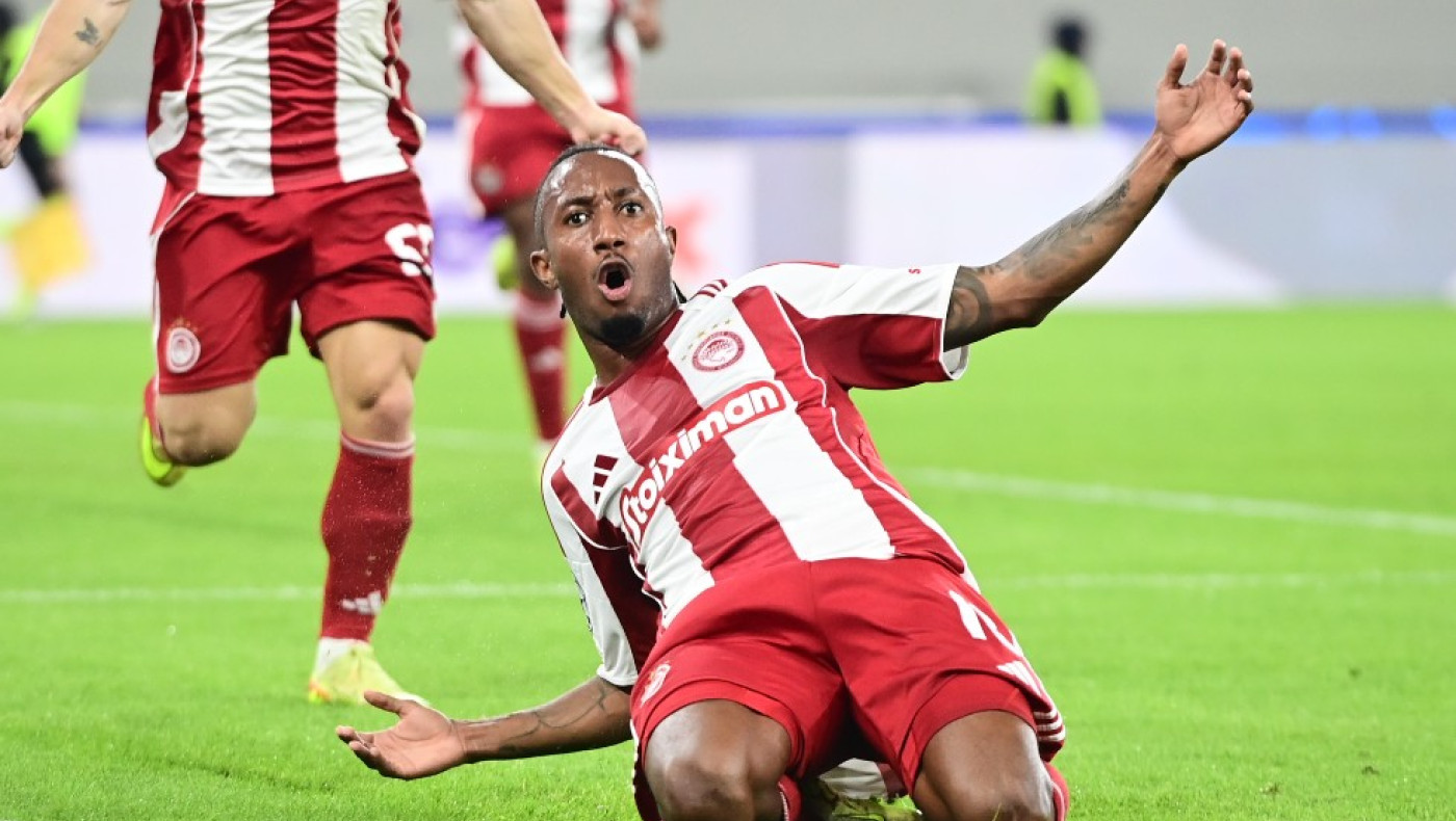 Το 1-0 του Ολυμπιακού με Μαρτίνς στο ματς με την PSV