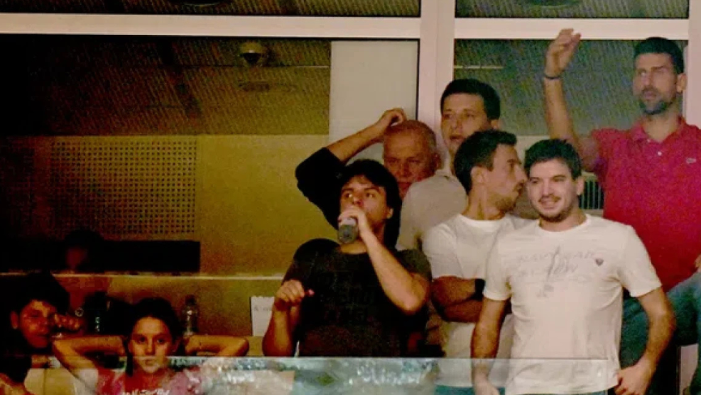 Euroleague: Ο Τζόκοβιτς έτοιμος να σκοράρει από την... εξέδρα