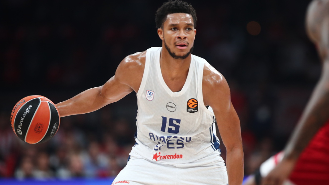 Πλήγμα στην Εφές: 1.5 μήνα εκτός ο Ντοζίερ