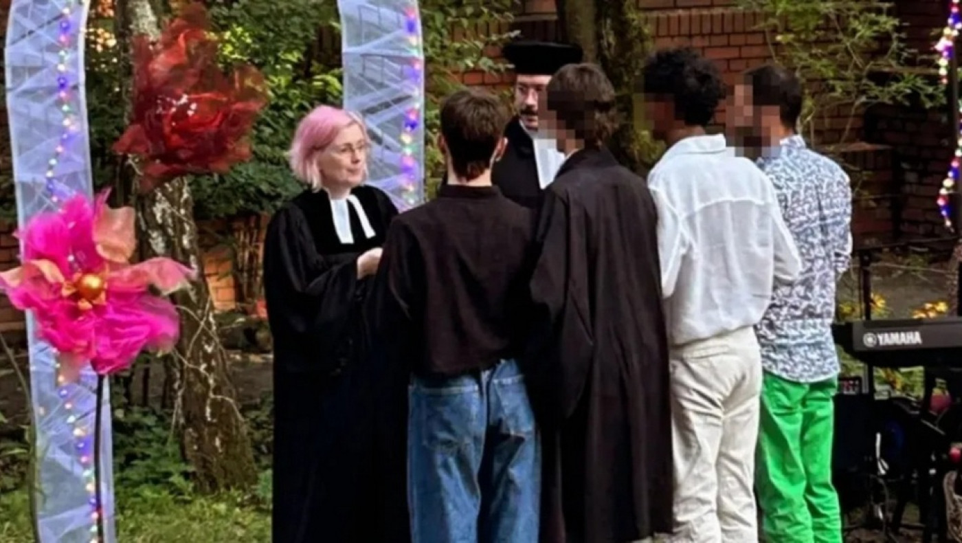 Πάστορας στη Γερμανία «ευλόγησε» την πολυγαμία-Αντιδράσεις και διχασμός στην Εκκλησία