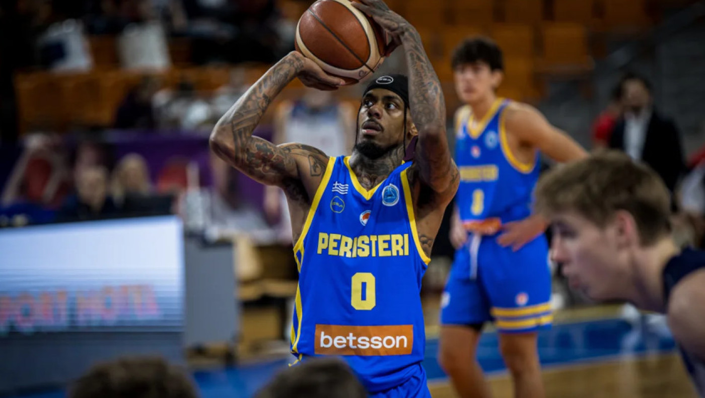 Το Περιστέρι πέρασε από την έδρα της Μπρνο και πέταξε στους «16»