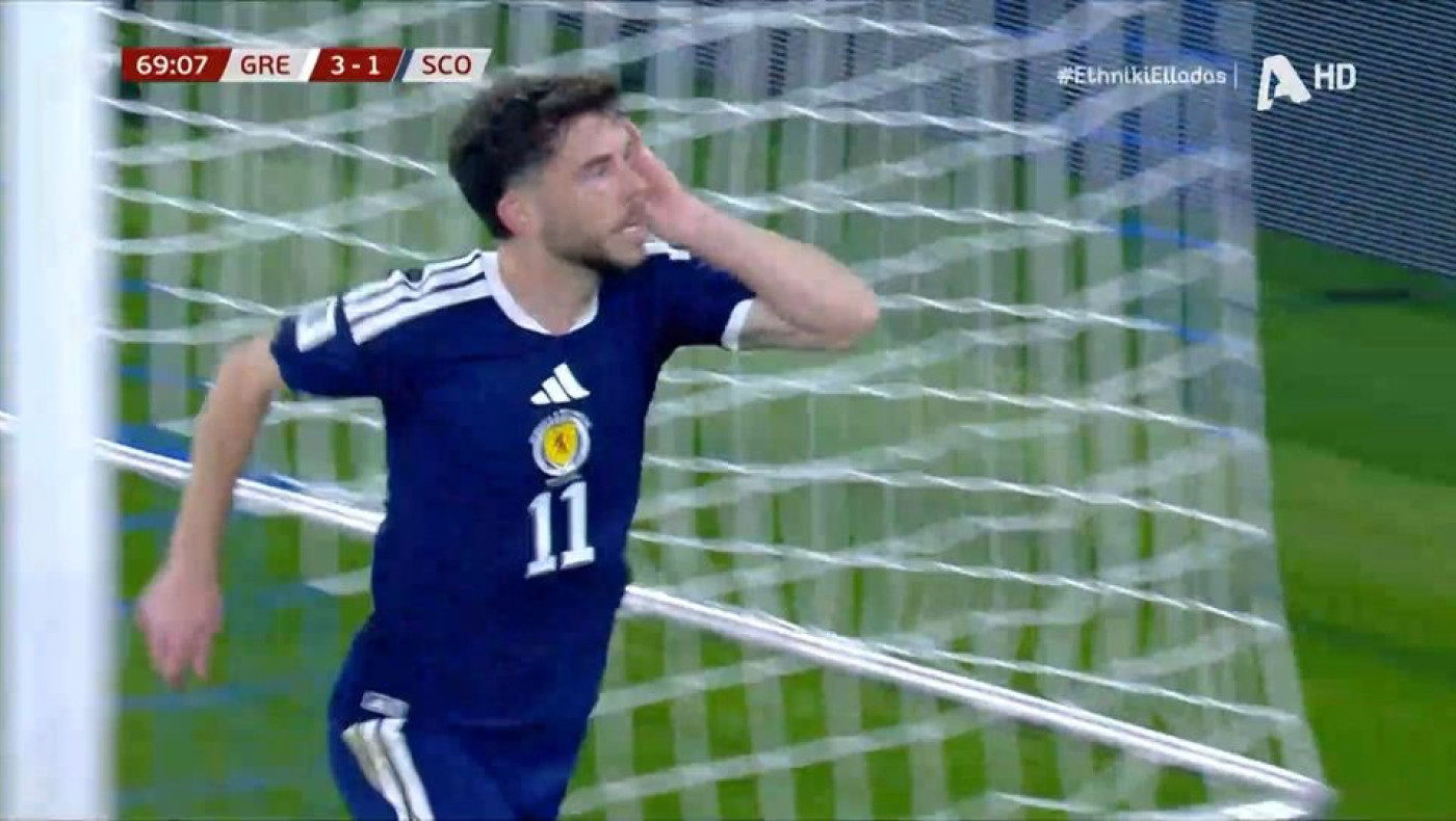 Η Σκωτία έπιασε στον ύπνο την Ελλάδα και μέσα σε πέντε λεπτά μείωσε σε 3-2