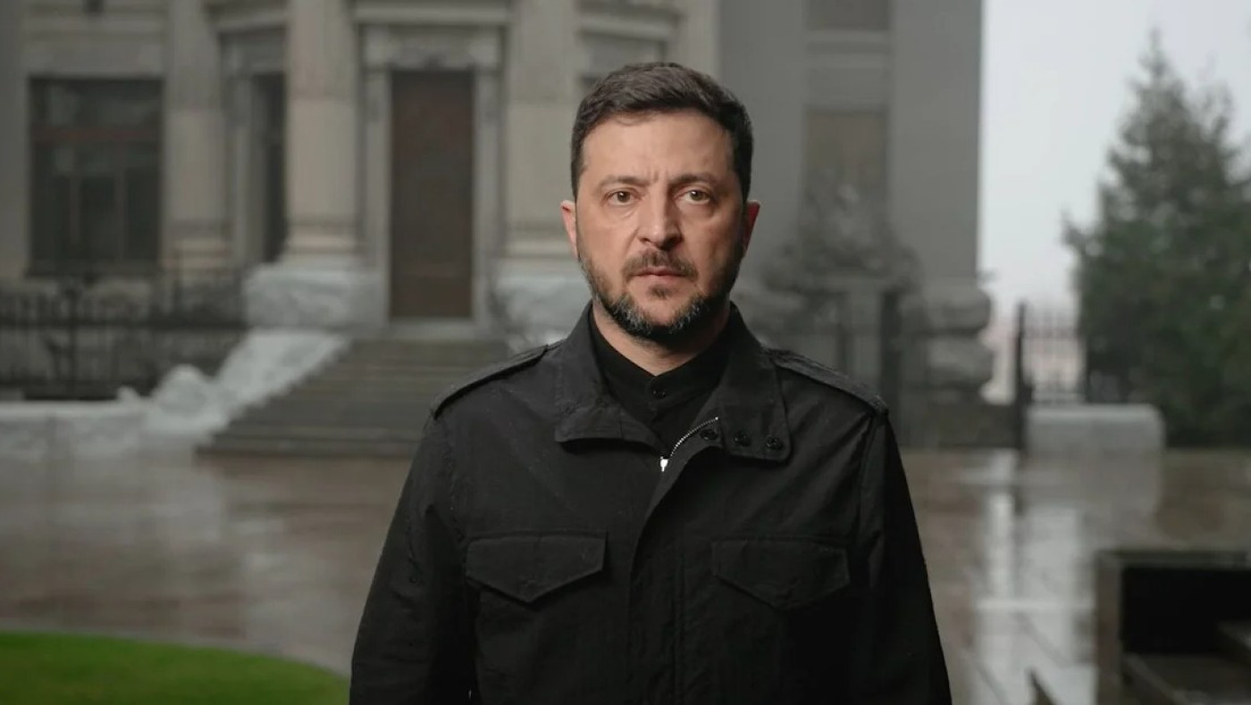 «Πυρά» Ζελένσκι κατά της Ευρώπης: «Οι ηγέτες δεν υπερασπίζονται τα συμφέροντά της»