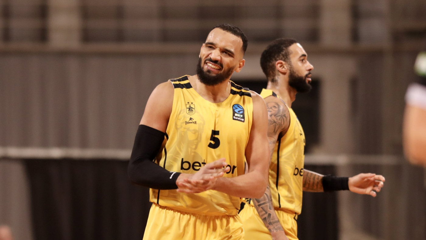 LIVESTREAMING: Άρης-ΑΕΚ (34-35, 2η περίοδος)