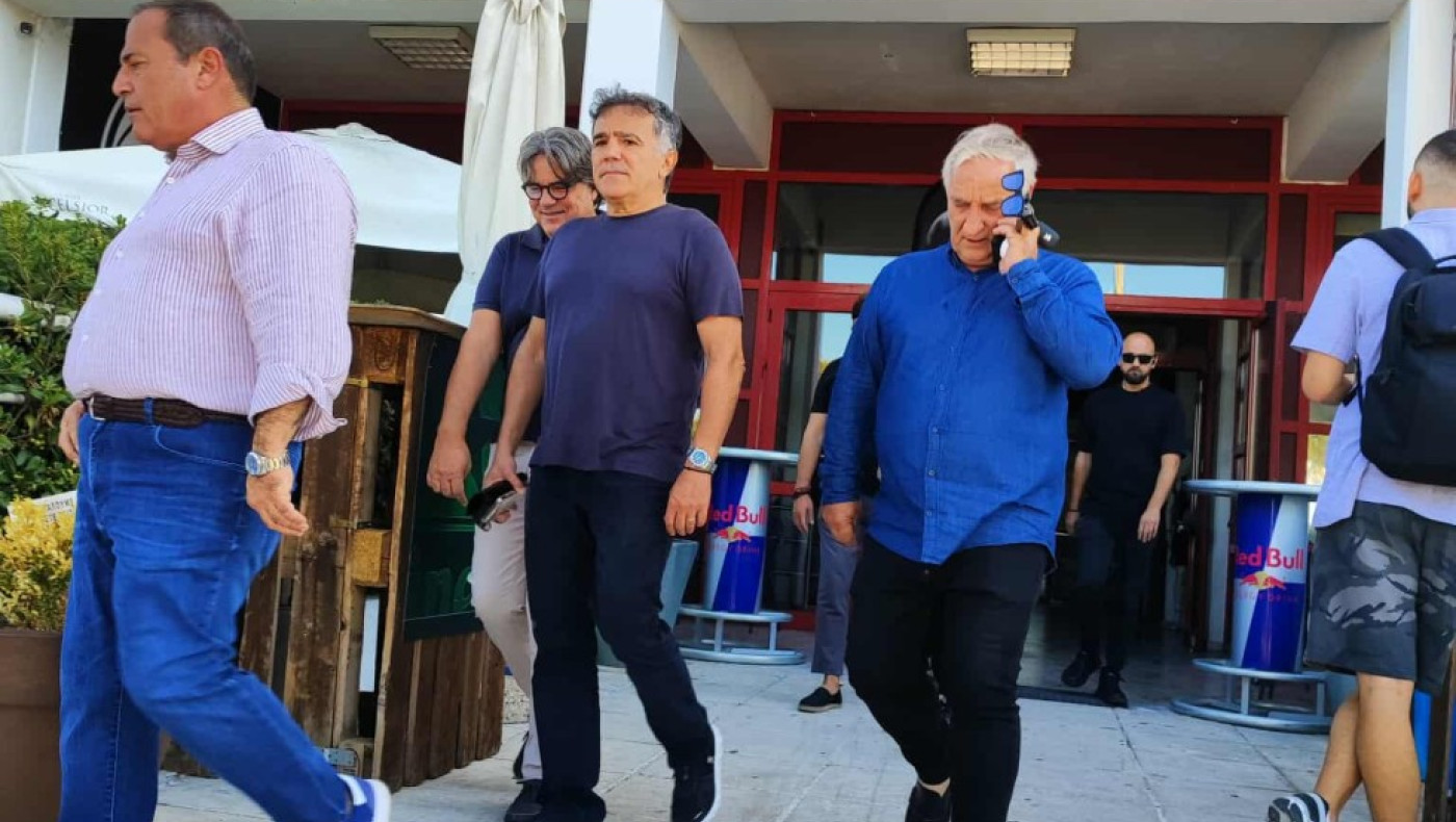 ΠΑΟΚ: Ιστορικές στιγμές με τον Τέλη Μυστακίδη να «υπογράφει» συμβόλαιο τιμής με τον λαό του ΠΑΟΚ