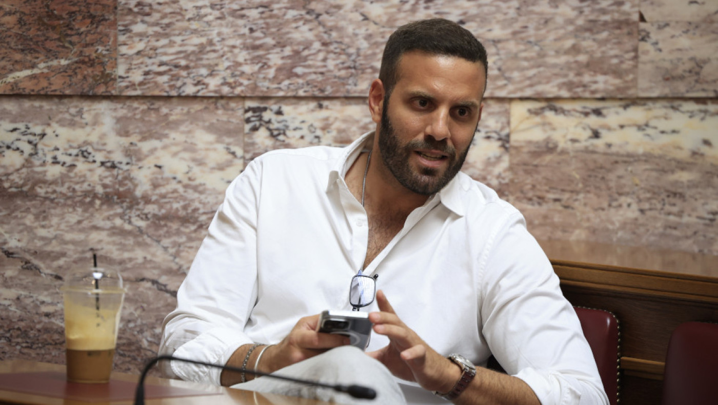 Η πρώτη αντίδραση του Νίκου Παππά για το επεισόδιο με τον Έλληνα δημοσιογράφο