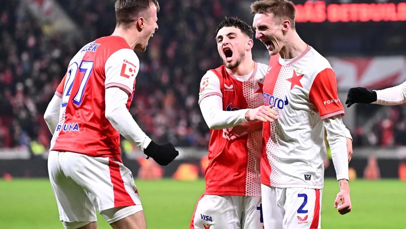 Σλάβια Πράγας: Συγκίνηση στο αντίο του Ζαφείρη