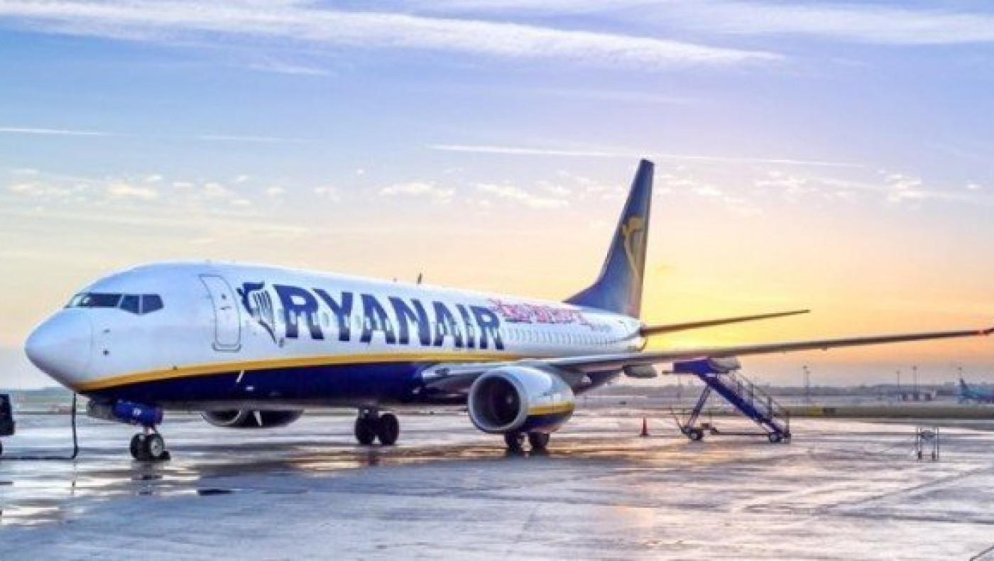 Νέα εφαρμογή της                    Ryanair στα ελληνικά
