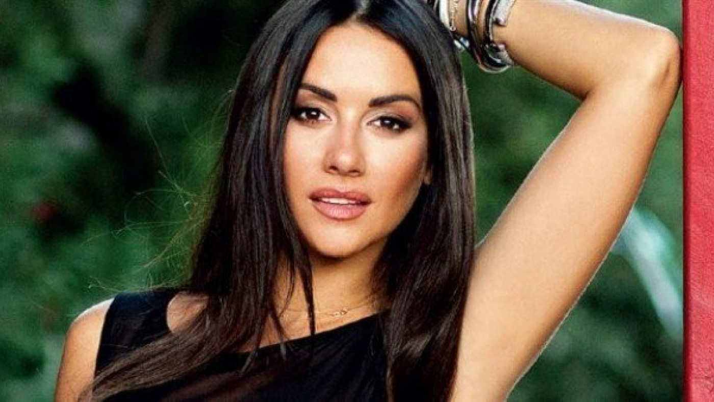 Η Χριστίνα Μουστάκα ντύθηκε νυφούλα!            (ΦΩΤΟ)