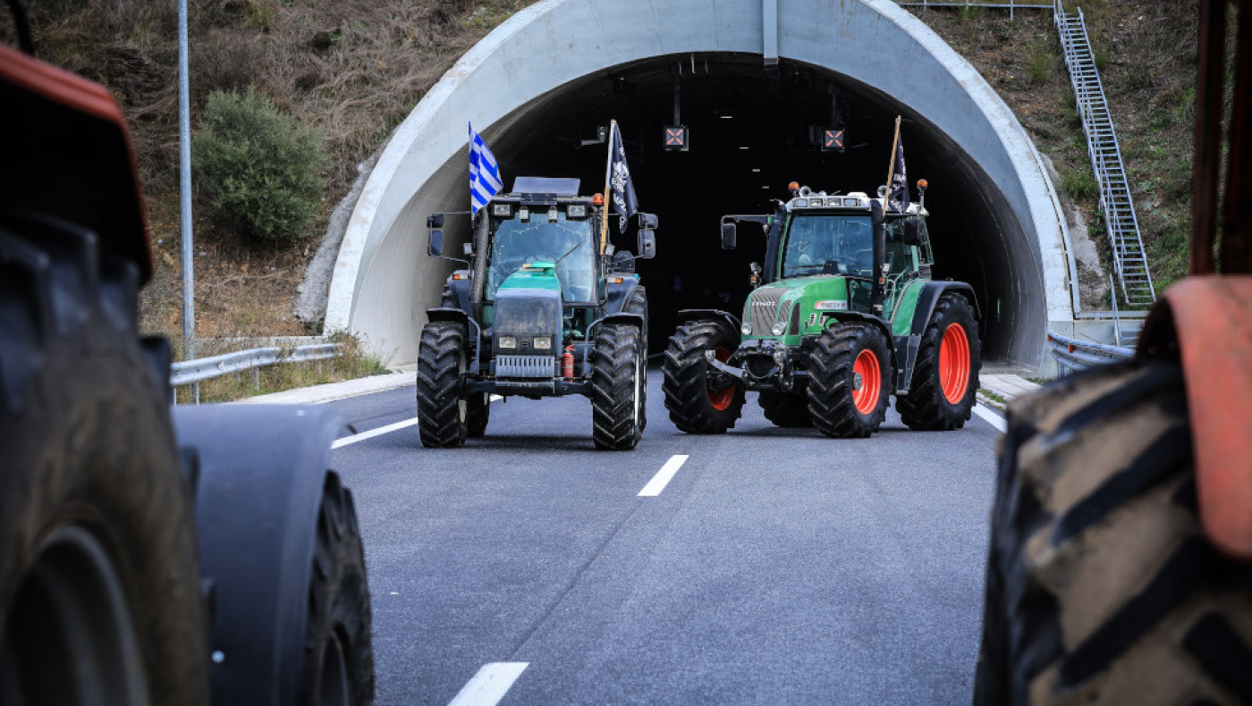 Αγρότες: Αποφασίζουν την Κυριακή για τα επόμενα βήματα-Το plan b της κυβέρνησης σε τυχόν κλιμάκωση