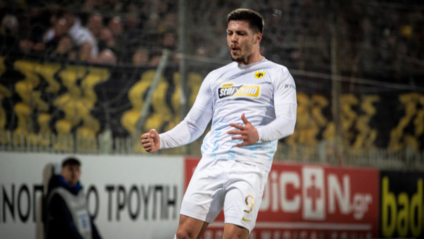 ΑΕΚ: Γιατί ο Γιόβιτς ζήτησε αλλαγή από τον Νίκολιτς