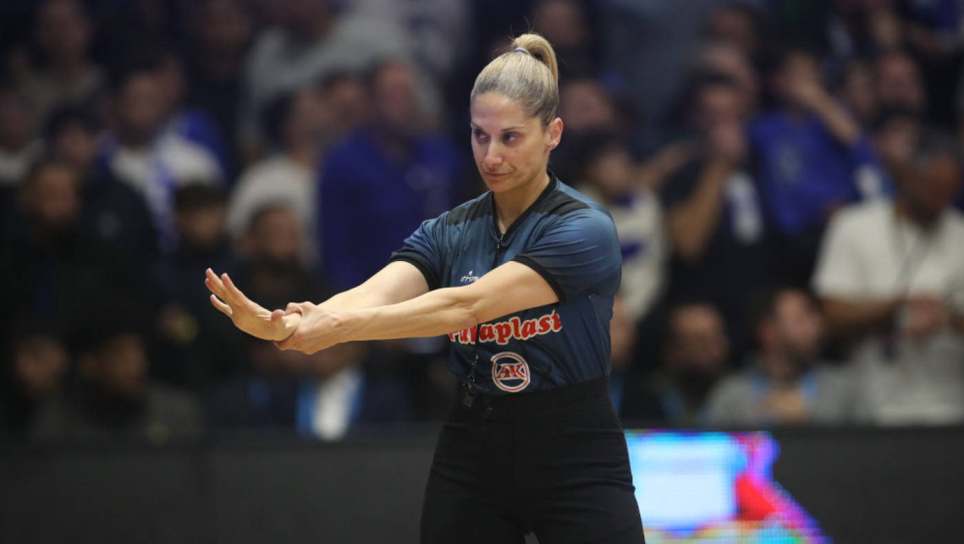 Ξέσπασμα Αλεξανδρή για Τσαρούχα: «Αδίστακτη, απορώ με την προστασία που της παρέχουν!»