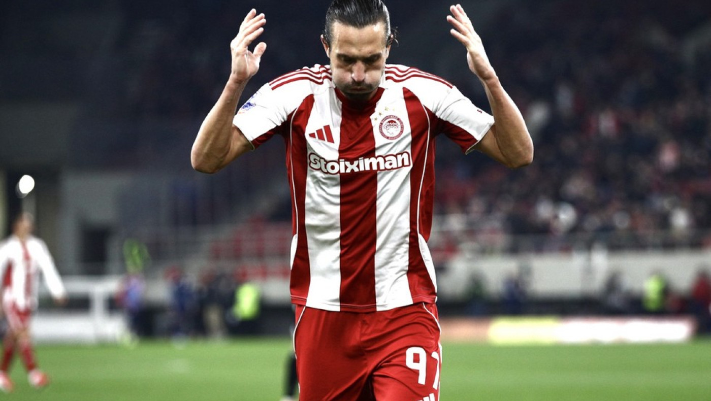 Ολυμπιακός: Κινητικότητα για πιθανή έξοδο με Γιαζίτζι και Γιάρεμτσουκ