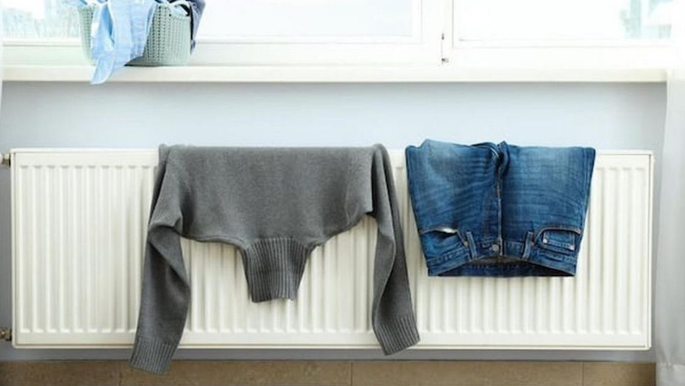 Γρήγορο στέγνωμα ρούχων με ζεστό μπουκάλι νερού-Οικονομικό και αποτελεσματικό κόλπο