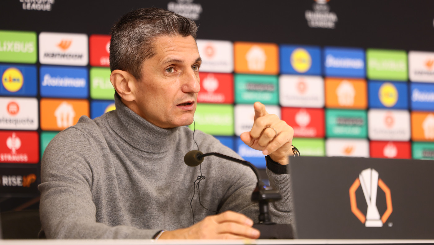 ΠΑΟΚ: Τετ α τετ Ιβάν Σαββίδη - Ράζβαν Λουτσέσκου στην Χαλκιδική