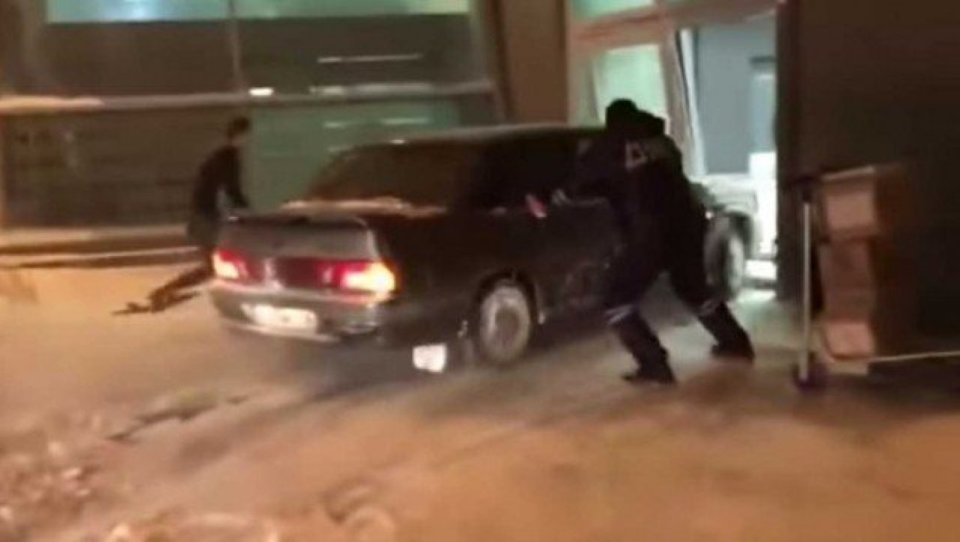 Απίστευτο:Δράστης μπούκαρε σε αεροδρόμιο για να αποφύγει σύλληψη!(vid)