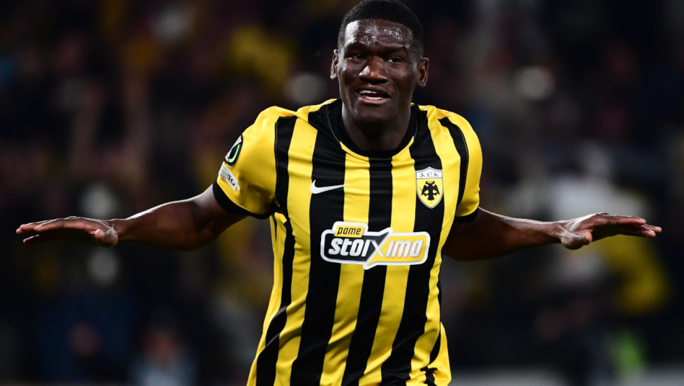 AEK: Ο Ζίνι «χτυπά» την πόρτα της 11άδας