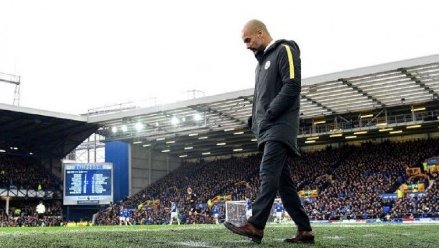 Η Ryanair τρολάρει                    τον Γκουαρντιόλα! (pic)